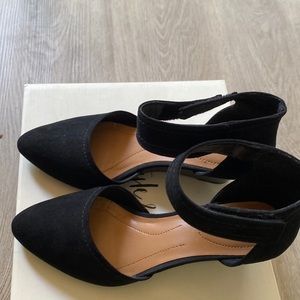Style & co yarahf black wedges